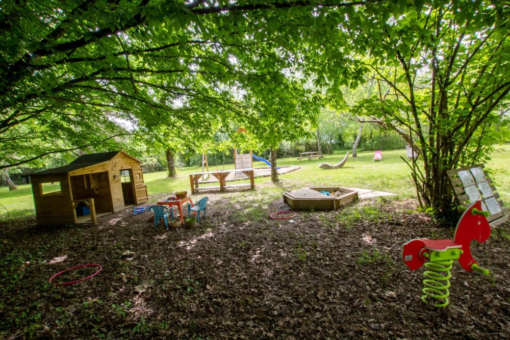 Aire camping-car  Buisson-de-Cadouin (24480) - Photo 6